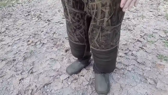 Do You Wear Shoes Inside Waders During Fly Fishing: Understand the 2 Types