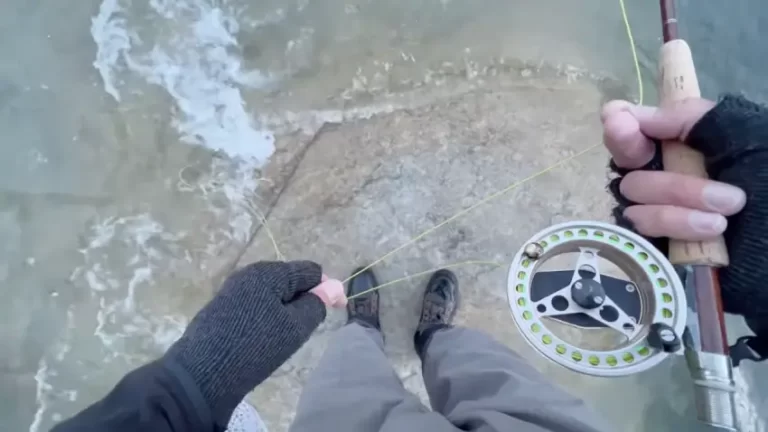 How to Keep Feet Warm in Waders While Fishing: Eight Pro Tips