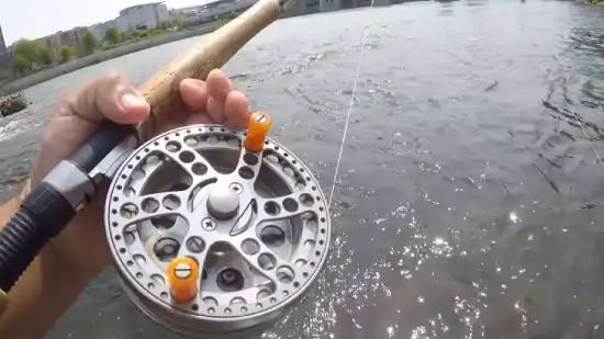 How far can you cast a centerpin